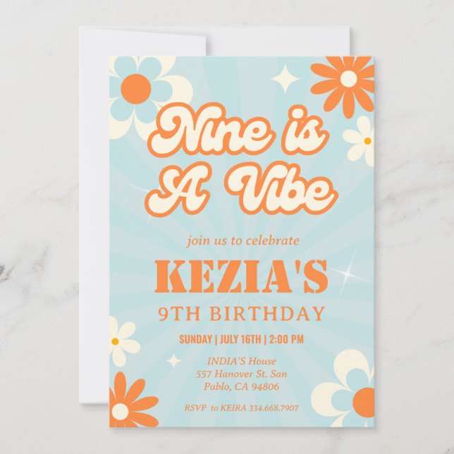 Retro Groovy Nueve es una invitación al cumpleaños (Anverso)