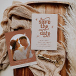 Retro Guardar La Invitación De Fecha<br><div class="desc">Esta es una boda de temática retro, salvo la invitación de fecha. Edita la mayoría de* frases y colores de esta boda retro invitan a que se ajuste a su tema de evento estilo personal! (las palabras "guardar la fecha" no son editables, pero se pueden cambiar los colores) // Para...</div>