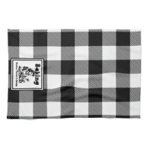 Retro Housewife horneando toalla de cocina