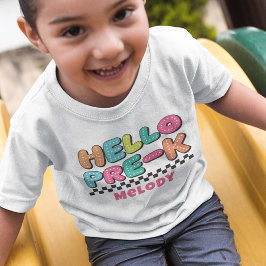 Retro lindo de vuelta a la camiseta de la escuela