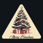 Retro Merry Christmas Tree Pegatina<br><div class="desc">Una encantadora colección de productos adornados con encantadores ilustraciones Navidades inspirados en obras de arte de antaño. Esta etiqueta inspirada en la cosecha de la época de la Navidad es perfecta para agregar un toque de nostalgia a las celebraciones festivas, saludos o regalos. Este elemento se puede personalizar con su...</div>