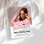 Retro Sweet 16 Invitación de cumpleaños<br><div class="desc">¡Que su dulce 16 sea inolvidable! Esta elegante y dulce invitación de dieciséis años presenta juguetones rayas rosadas y amarillas, letras modernas y audaces y un lugar para una foto personalizado. Es la manera perfecta de marcar el tono para una divertida y fabulosa celebración de cumpleaños que siempre recordará. ¡Fácil...</div>