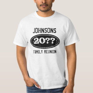 Reunión familiar personalizada con camisetas con