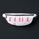 Riñoneras Despedida de soltera de la novia<br><div class="desc">Sube la diversión en tu grupo de desposada, despedida de soltera, boda, o noche de chicas con esta riñonera de Squad. Esta riñonera también es perfecta para tu despedida de soltera o fiesta de soltera. Las riñoneras son la forma perfecta de llevar carteras, maquillaje, tarjetas de crédito, toallitas húmedas, o...</div>