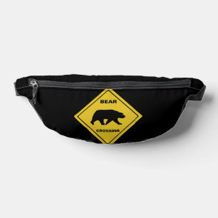 Riñoneras El oso de SlipperyJoe cruzando la silueta del oso