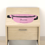 Riñoneras Monograma de nombre rosado<br><div class="desc">Fondo rosa claro,  texto negro y dorado. Personalice y agregue su nombre,  iniciales de monograma y nombre completo.</div>