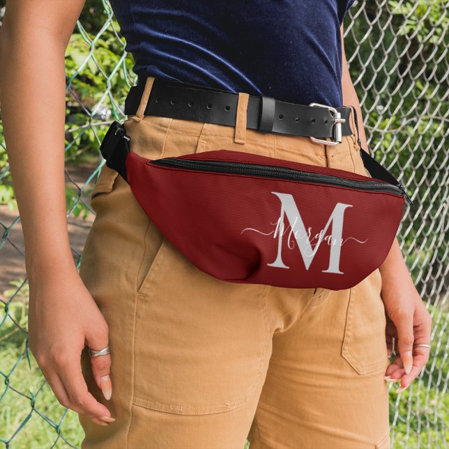 Riñoneras Personalizar Monograma Nombre inicial rojo oscuro (Personalize Monogram Initial Name Dark Red Fanny Pack)