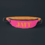 Riñoneras Rosa brillante y Naranja con monograma<br><div class="desc">Las letras naranjas para el monograma correcto aparecen en un fondo rosa brillante. Todo el texto se puede editar o eliminar.</div>