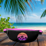 Riñoneras Viaje de Chicas Personalizados de palmeras negras<br><div class="desc">Mochila de coñac rosa y negro caliente de Guay para un viaje de chicas a una isla tropical. Delante de una puesta de sol en la playa rosa de bonito hay bonitas palmeras. Bolsas de personalizado perfectas para su crucero o viaje de verano al mar.</div>
