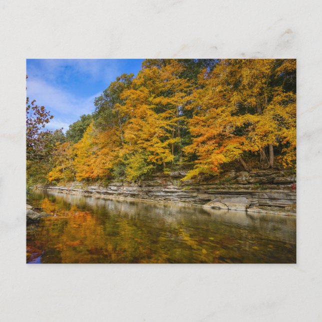 Río azul en la postal de otoño (Anverso)