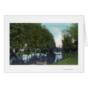 Río Escenario con Escenario de Canoa Eugene, OR