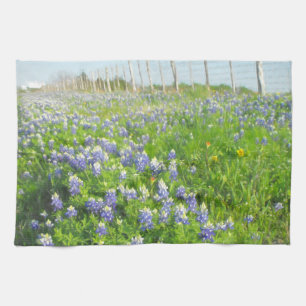 Roadside Bluebonnets Kitchen Toalla