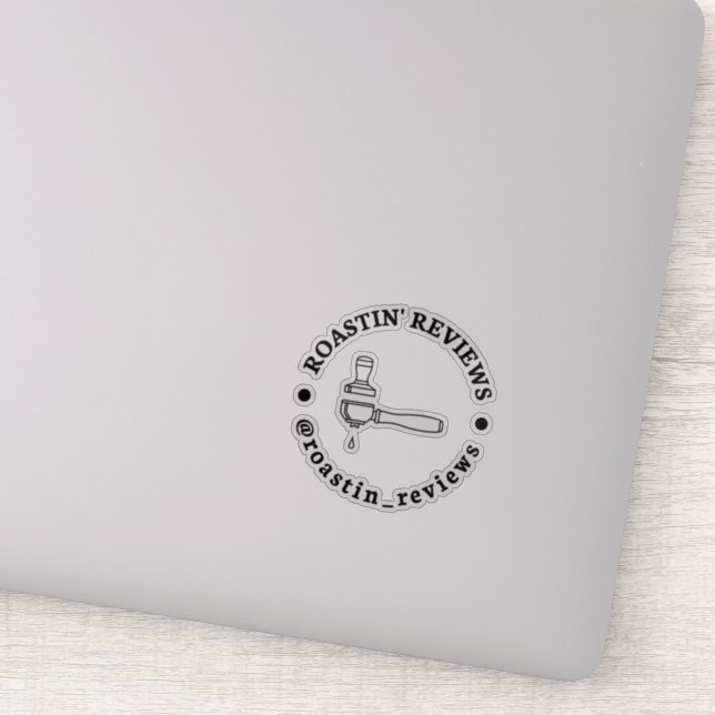 Roastin Reviews Pegatina (Detalle)
