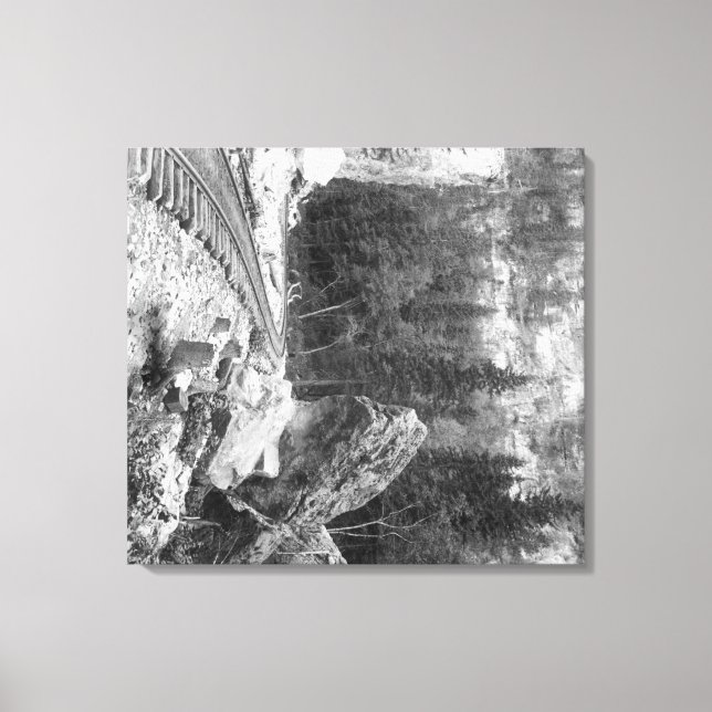 Rock de señal cerca de la vía ferroviaria (Anverso)