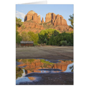 Rock Rojo cruzando Sedona, Arizona
