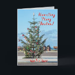 Rockaway Beach, O - Que tengan una Navidad Muy Fel<br><div class="desc">Una tarjeta de Navidades de fotografía de Patti Barry que muestra el árbol de Navidad en el camino de la ciudad. Personalizar el interior de la tarjeta con tu propio texto personal.</div>