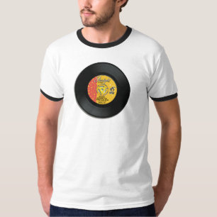Rockin de 45 RPM alrededor de la camiseta del árbo