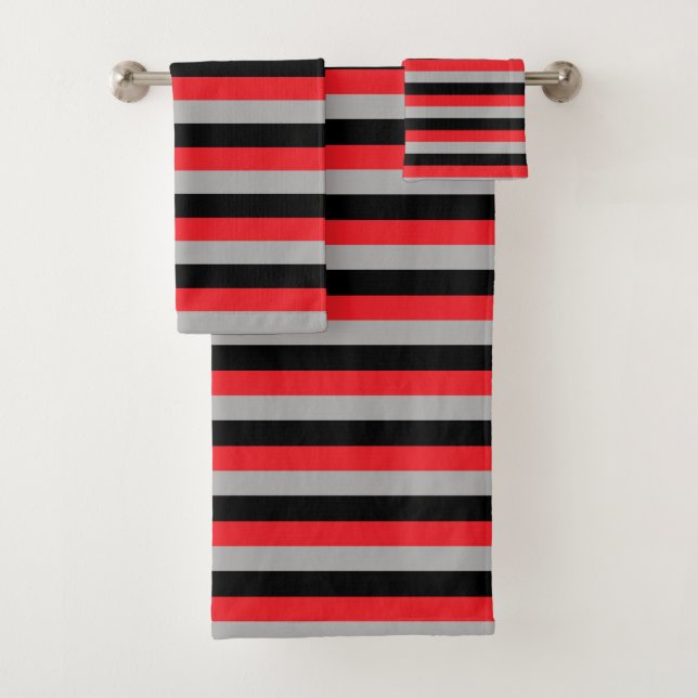 Rojo, gris y rayas negras (In situ)