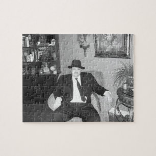 Rompecabezas blanco y negro de la mafia