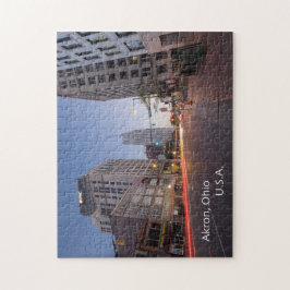 Rompecabezas de Akron, Ohio con la caja de regalo