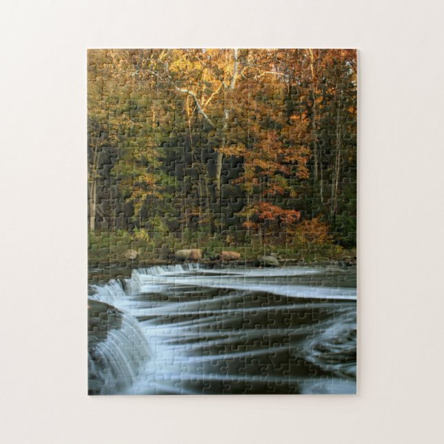 Rompecabezas de cascada de otoño (Vertical)