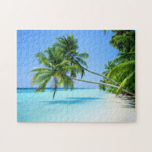 Rompecabezas tropical del juego de la playa