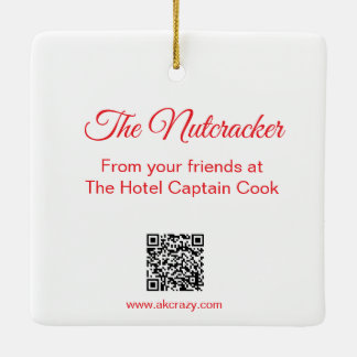 Ropa de nueces en el ornamento del Hotel Captain C