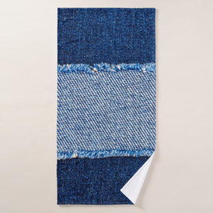 Ropa de tela vaquera azul de denim destrozada en b