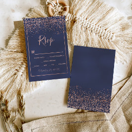 Rosa de oro confetti azul marino tipografía rsvp