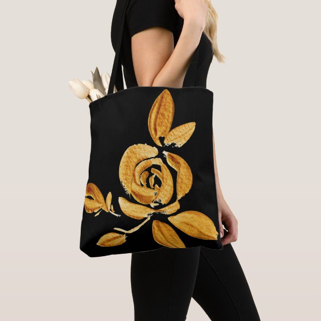 Rosa Dorada en Bolsa Tote Negra (Detalle)