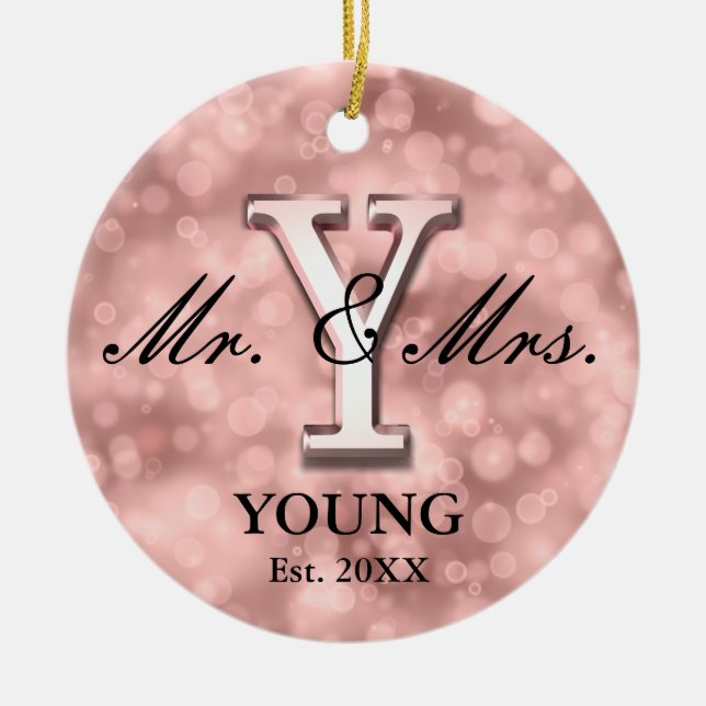 Rosa Personalizado de oro recién casada Ornamento  (Frente)