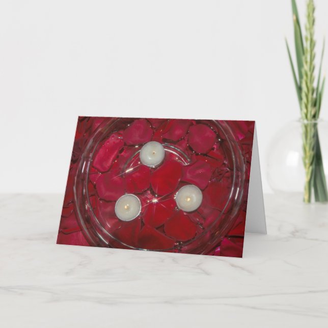 Rosa rojo romántico y velas de tarjeta del (Anverso)
