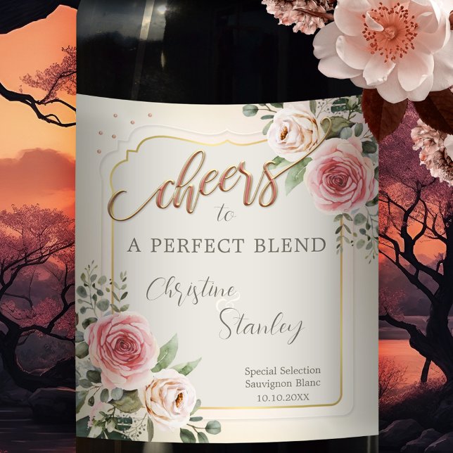 Rosas acuarelas saludan la etiqueta de vino Boda (Wedding wine label featuring watercolor blush pink roses on a romantic pastel colored background)