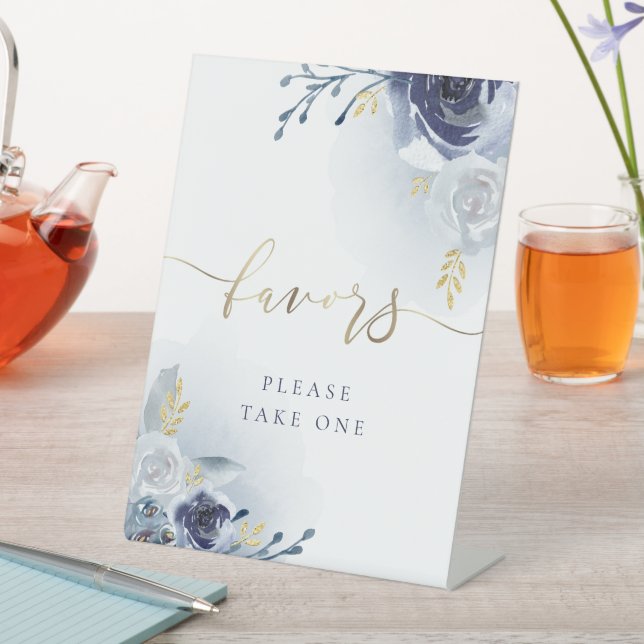 rosas azules favorecen la señal de peatones (In Situ)