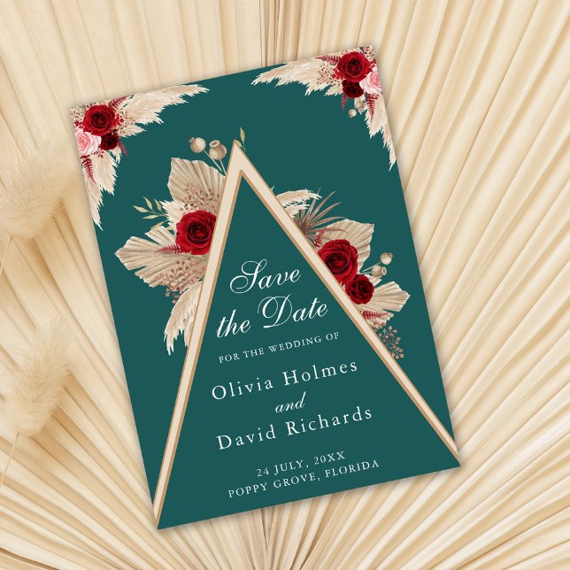 Rosas de Borgoña sobre Tarjeta de "Save the Date"  (Burgundy Roses on Teal Save the Date Card on dry palm leaf )