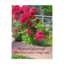 Rosas de patio con postal de cita