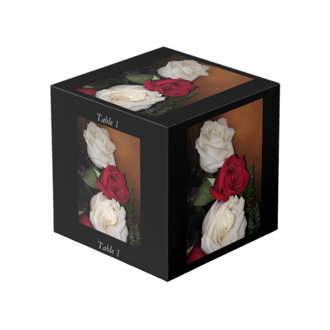 Rosas Foto cubo con número de tabla (Angulo Anverso)