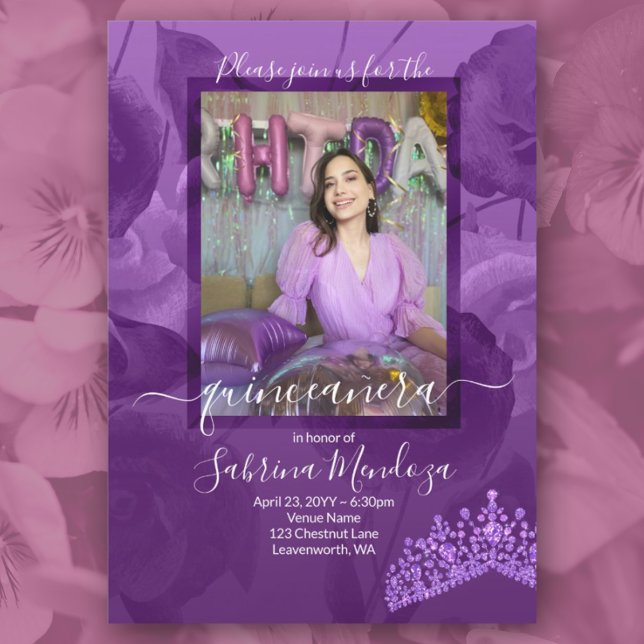 Rosas púrpuras Invitación a la foto de Quinceanera (lavender, lilac purple quinceanera, purple gemstone tiara purple birthstone mis quince 15th 15 anos)