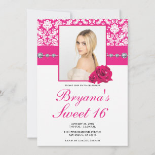 Rosas Rosadas y Invitaciones con Brillo de Diamant