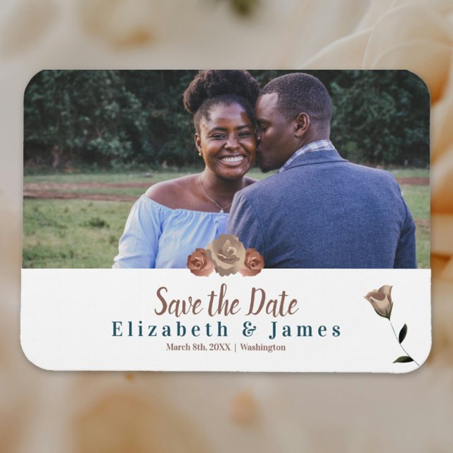 Rosas rosados y beiges agitados salvan el imán de  (Simple Couple's Engagement Magnet Save the Date for Wedding Botanical Roses Beige Teal)