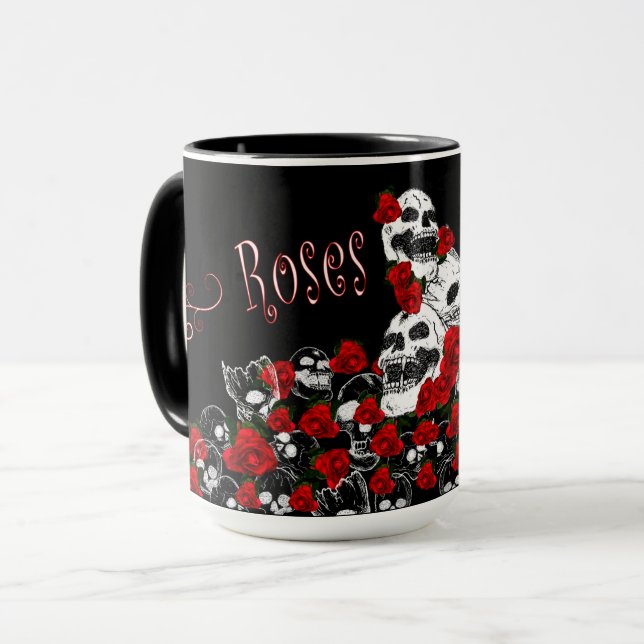 Rosas y cráneos negros y taza roja, femenina (Anverso izquierdo)