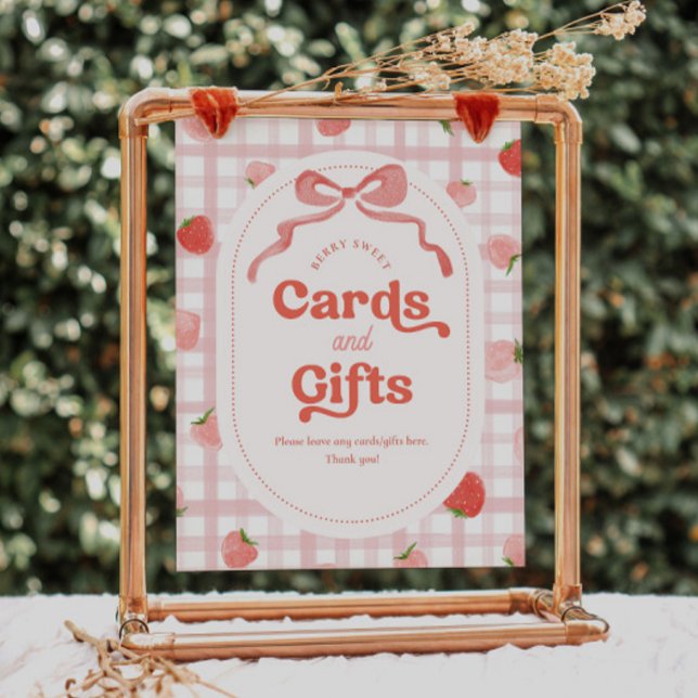 Rótulo de tarjetas de Berry y regalos de 8 x 10 pu (Subido por el creador)