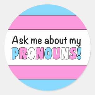 Round Pronouns Pegatina (Trans Pride)