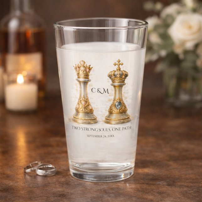 Royal King Queen Couple Wedding Keepsake Glass (Subido por el creador)