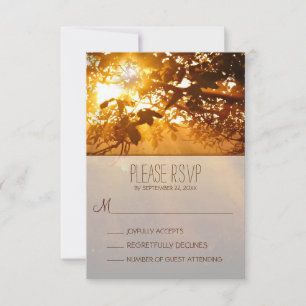 RSVP de boda rusa en el atardecer