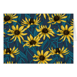 Rudbekia amarilla sobre azul marino