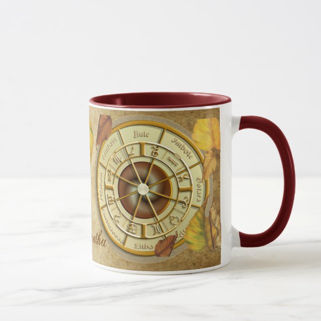 Rueda de Wiccan de la taza personalizada año (Derecha)
