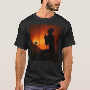RUEGUE LA CAMISETA DEL NEGRO DE SILOHETTE