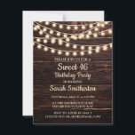 Rustic Barn Wood String ilumina 16 invitaciones du<br><div class="desc">Invitación a una fiesta de 16 cumpleaños con un fondo rústico de madera de grano marrón oscuro y luces de cuerda relucientes</div>