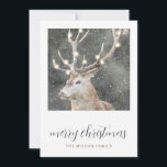 Rustic Winter Stag String ilumina las tarjetas de<br><div class="desc">Una serena etapa de invierno en la nieve de invierno con brillantes luces de cuerda en sus cuernos,  y feliz Navidad con un tipo de letra de guión. Una elegante y rústica tarjeta de bienvenida para las vacaciones.</div>